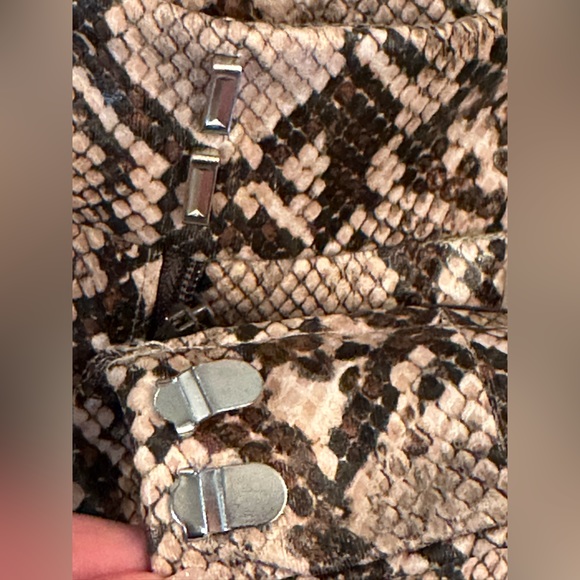 Zara Snake Print Faux Leather Pants Sand Brown High Waist XL - Picture 8 of 9